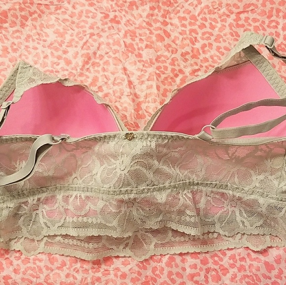 VICTORIA'S SECRET PINK LACE BRALETTE, M/DD - Picture 4 of 7